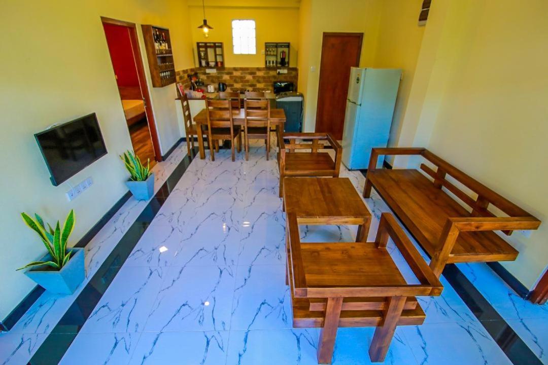 Athithi Villa Hikkaduwa Esterno foto