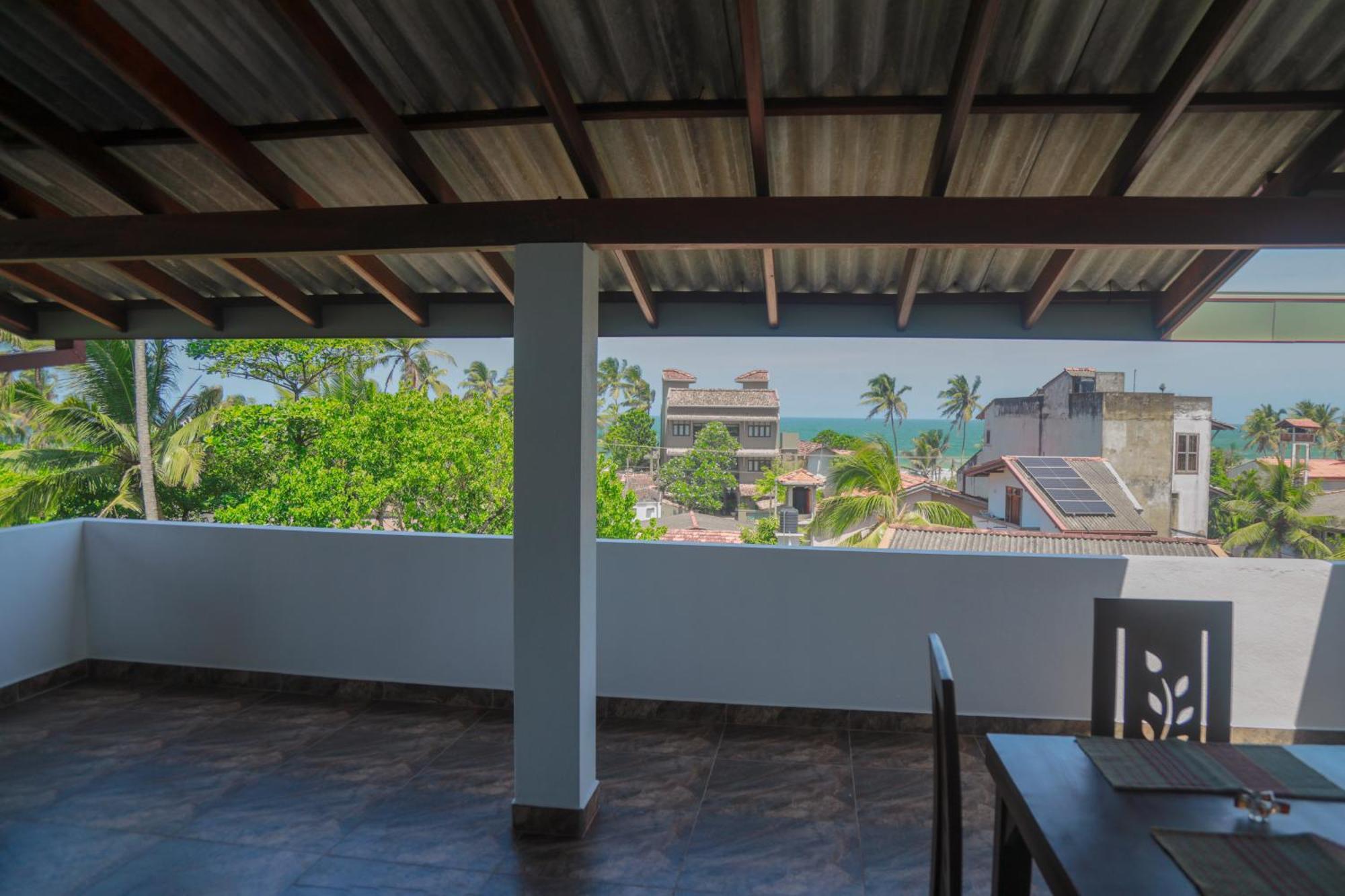 Athithi Villa Hikkaduwa Esterno foto
