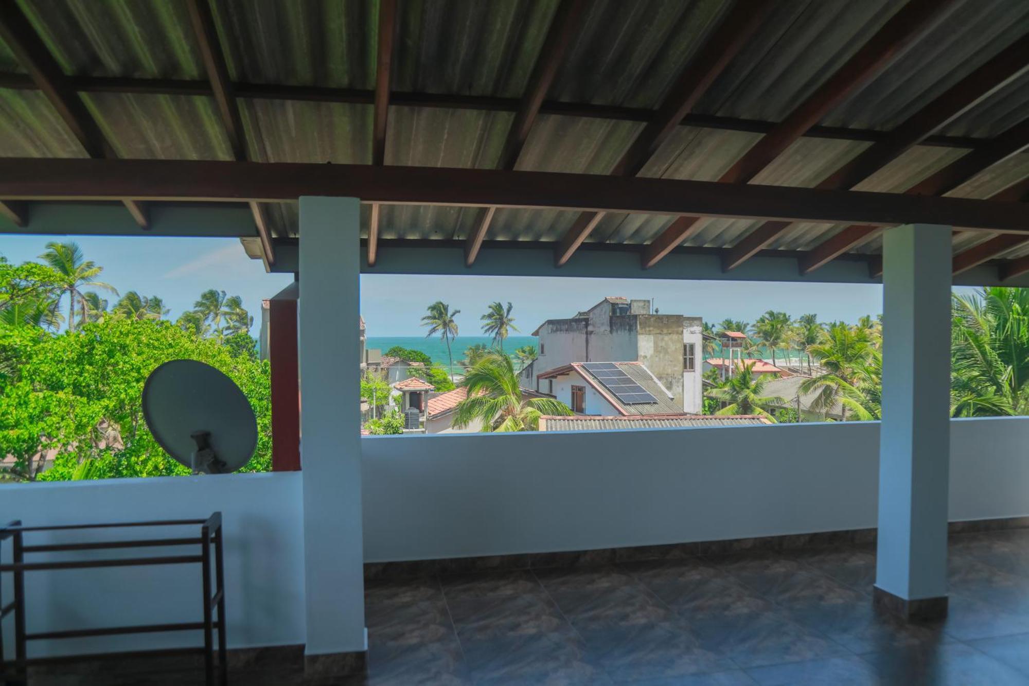 Athithi Villa Hikkaduwa Esterno foto