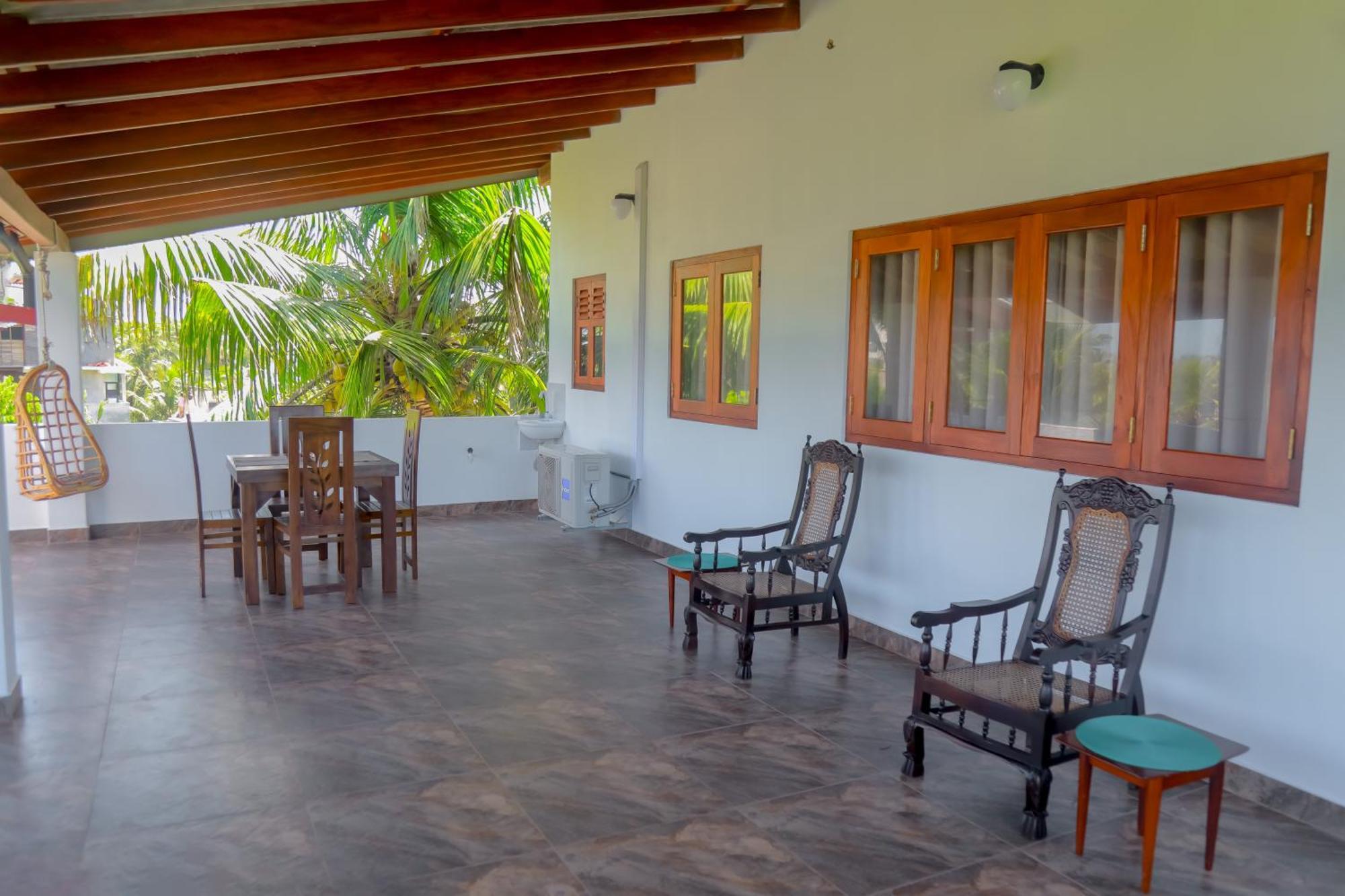Athithi Villa Hikkaduwa Esterno foto