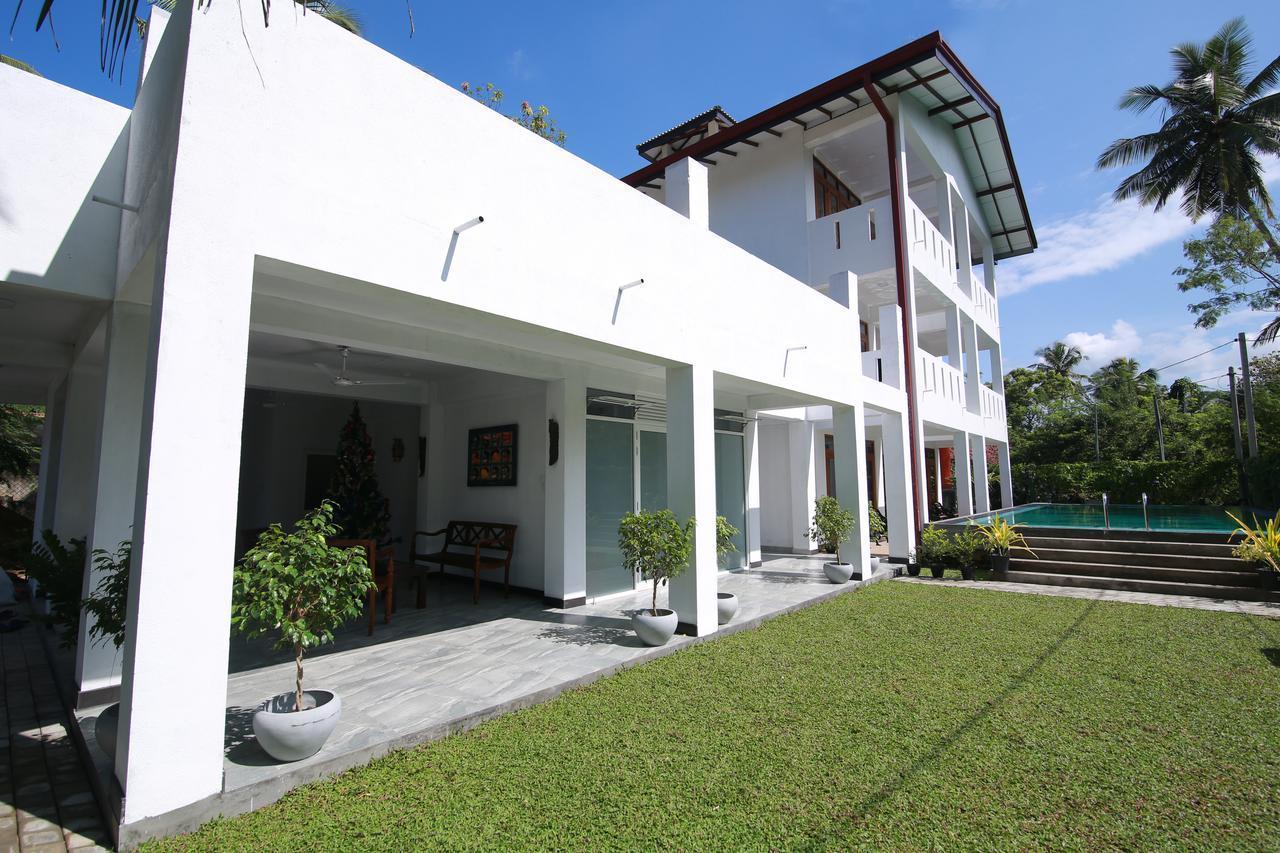 Athithi Villa Hikkaduwa Esterno foto