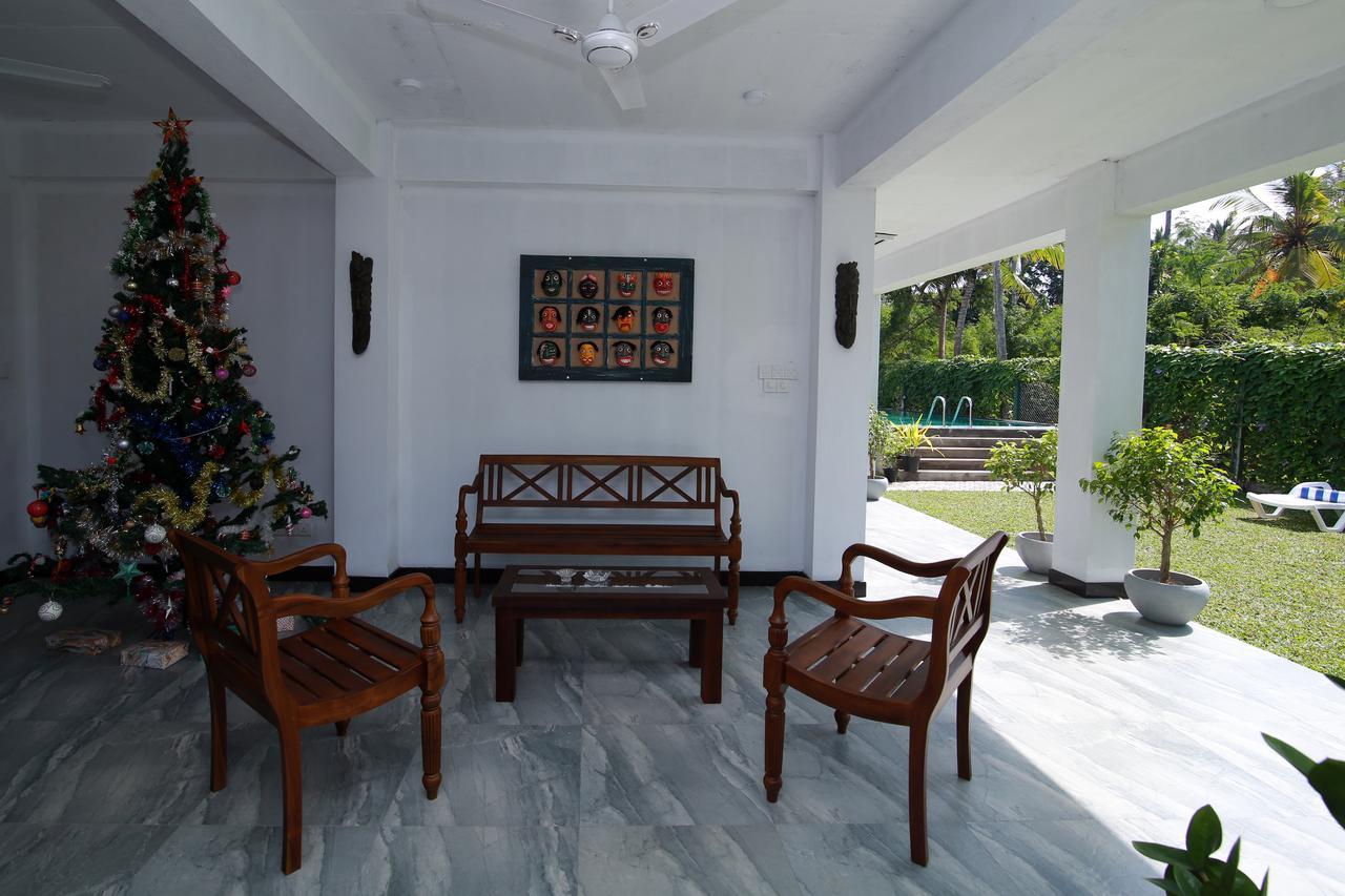 Athithi Villa Hikkaduwa Esterno foto