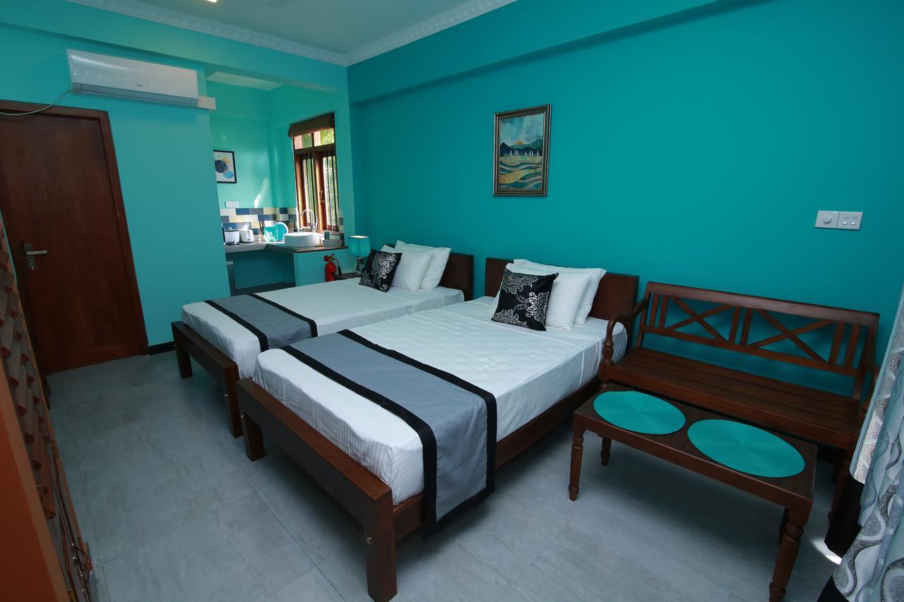 Athithi Villa Hikkaduwa Esterno foto