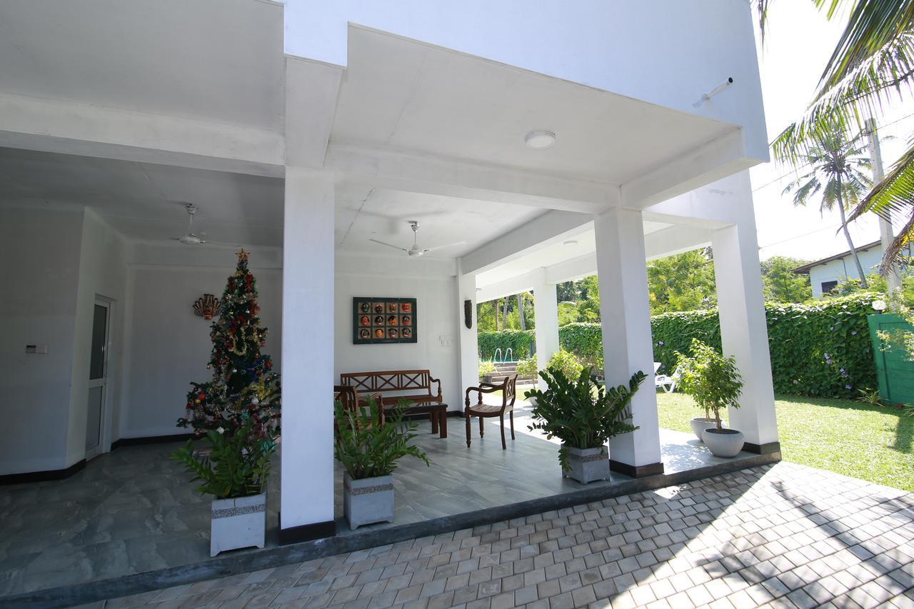 Athithi Villa Hikkaduwa Esterno foto