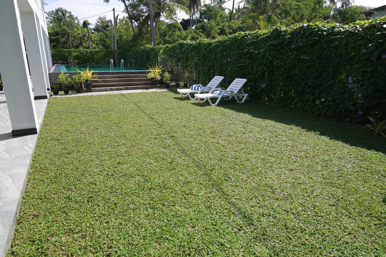 Athithi Villa Hikkaduwa Esterno foto