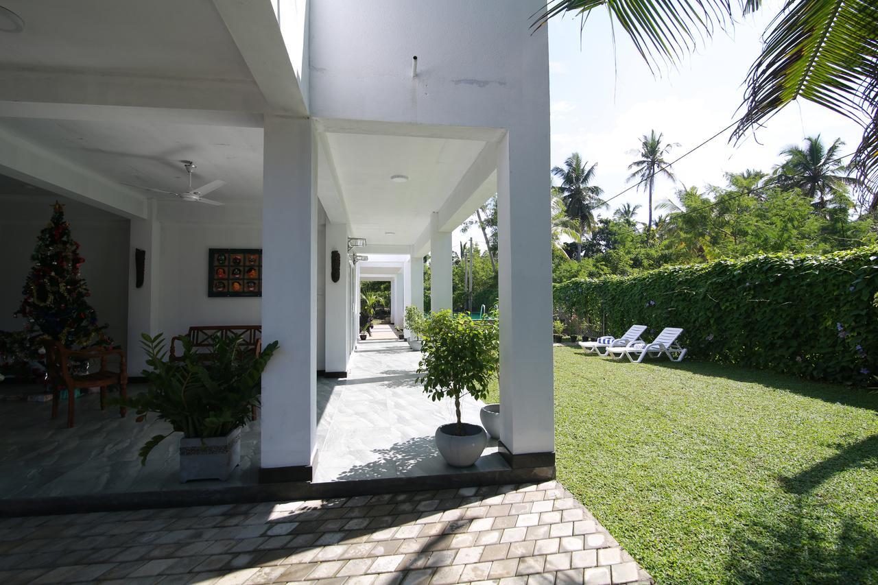 Athithi Villa Hikkaduwa Esterno foto